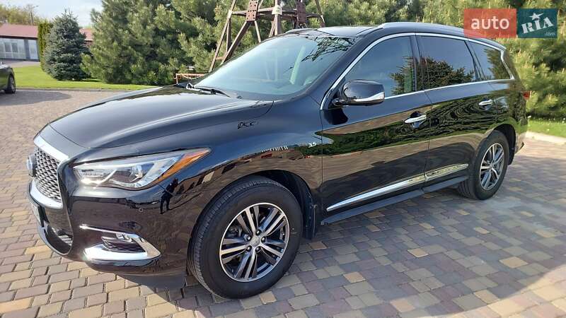 Infiniti Qx60 (2018)