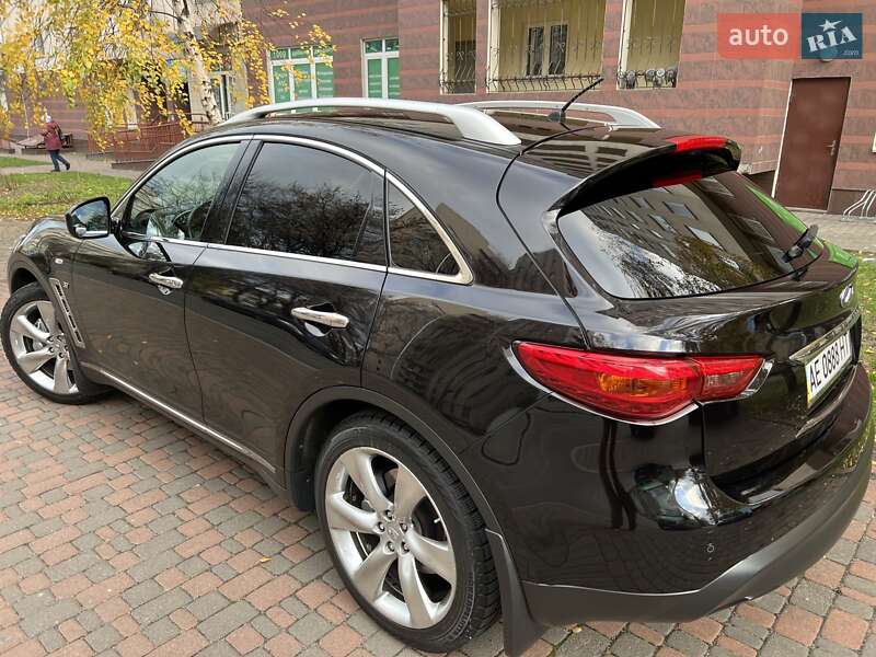 Infiniti Qx70 (2014)