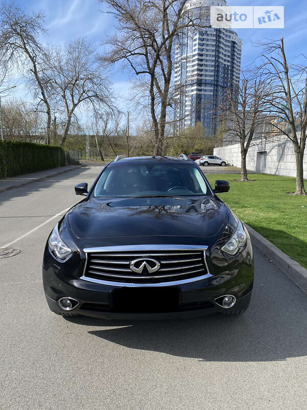 Infiniti Qx70 (2013)