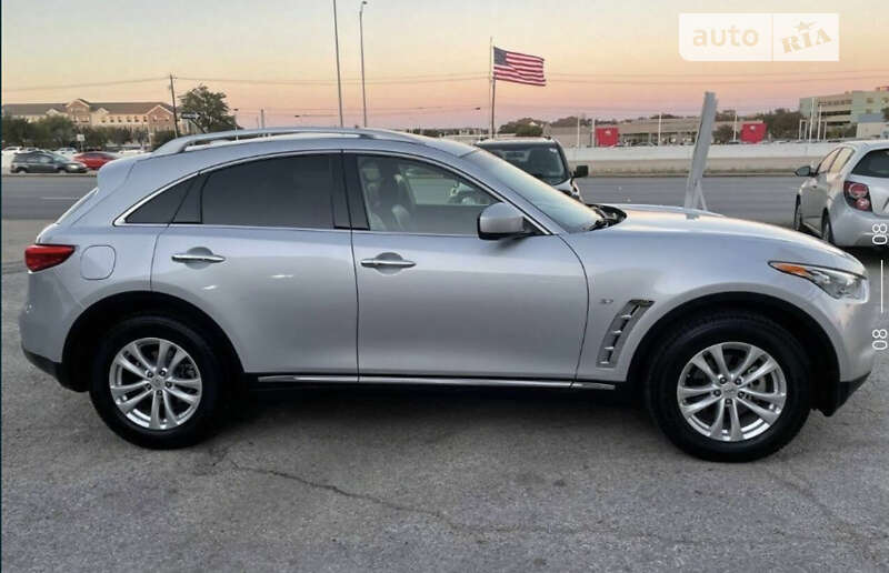 Infiniti Qx70 (2017)