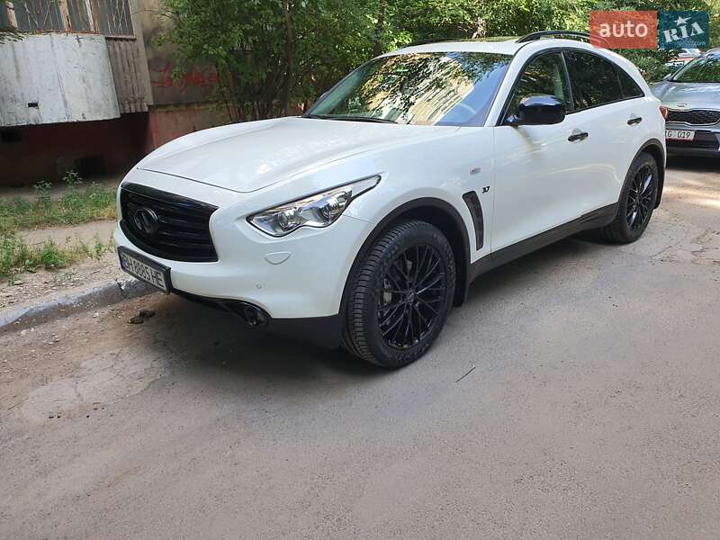 Infiniti Qx70 (2014)