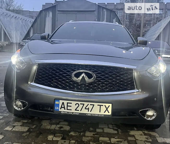 Infiniti Qx70 (2017)