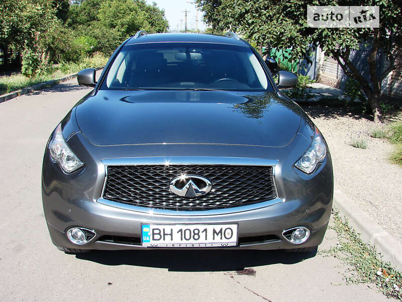 Infiniti Qx70 (2016)