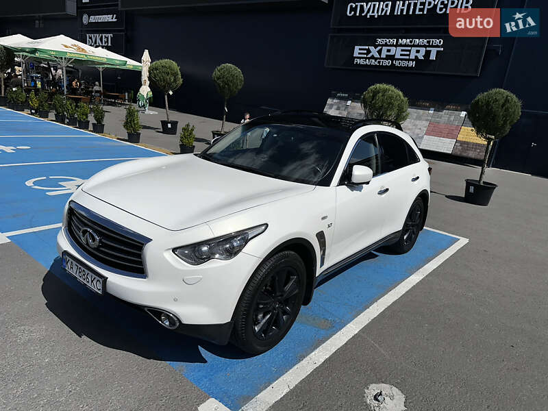 Infiniti Qx70 (2015)