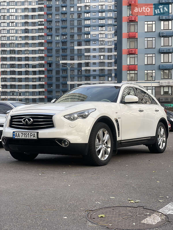 Infiniti Qx70 (2015)