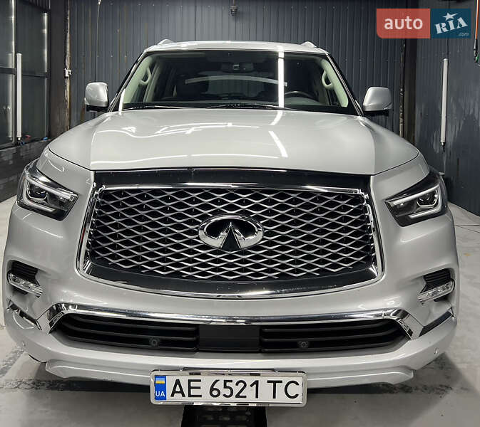 Infiniti Qx80 (2018)