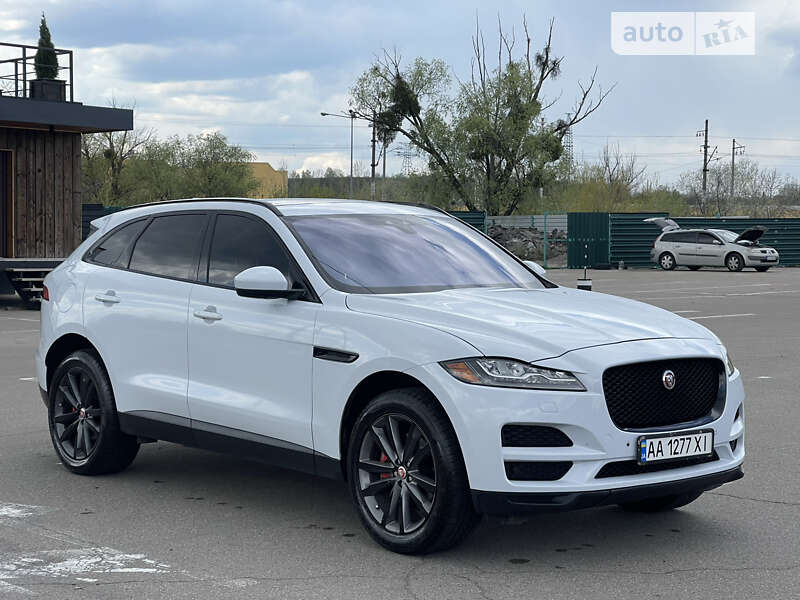 Jaguar F-pace (2016)