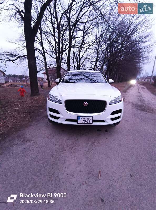Jaguar F-pace (2017)
