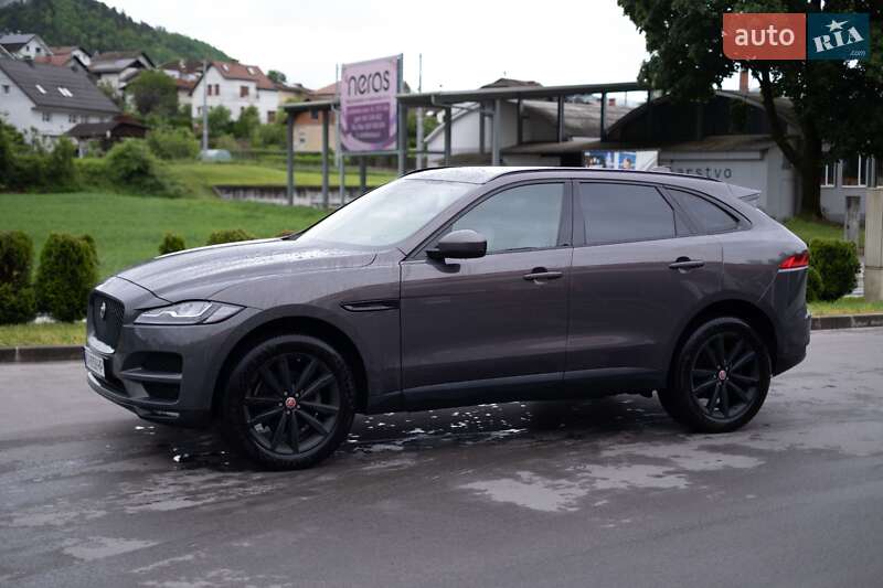 Jaguar F-pace (2016)