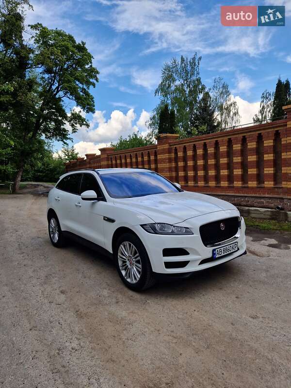 Jaguar F-pace (2016)