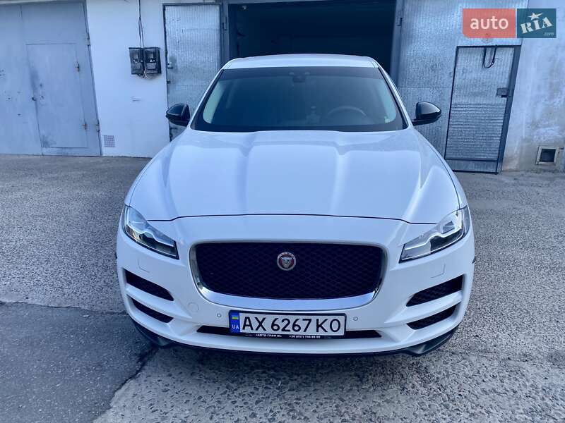 Jaguar F-pace (2020)