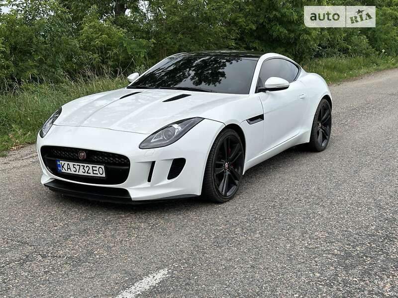 Jaguar F-type (2015)