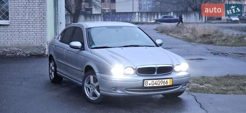 Jaguar X-type (2002)