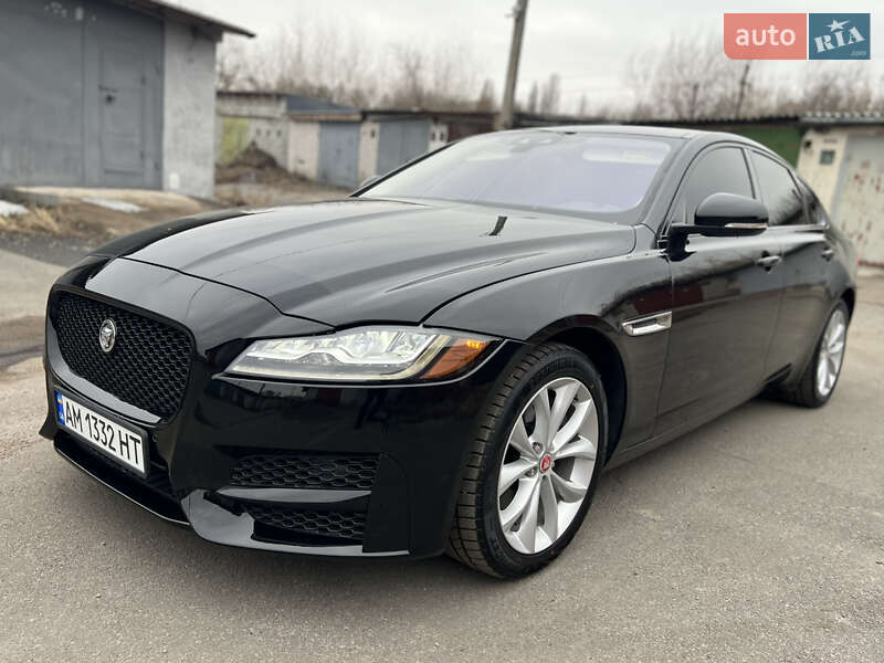 Jaguar Xf (2016)