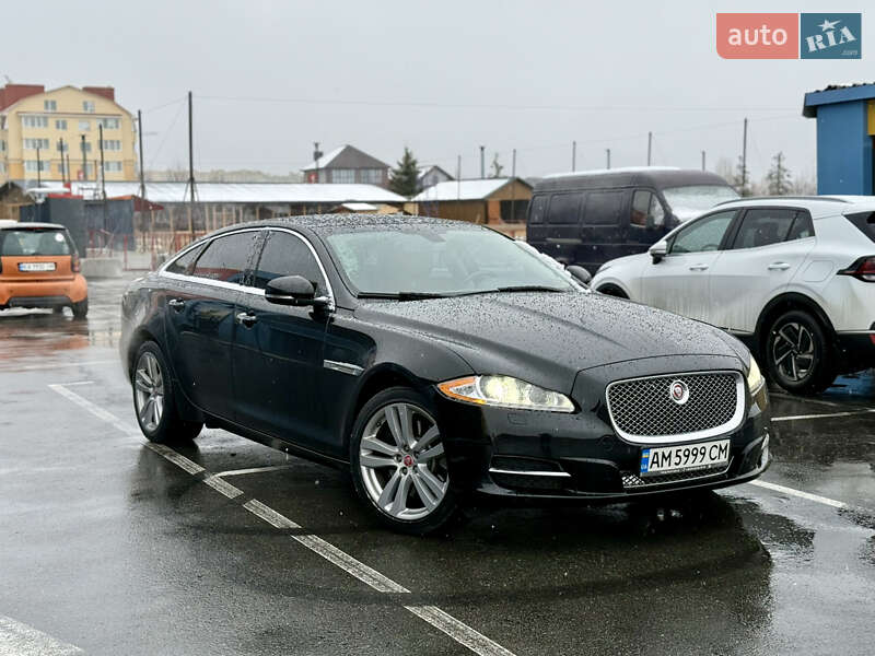 Jaguar Xj (2014)