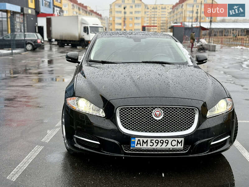 Jaguar Xj (2014)