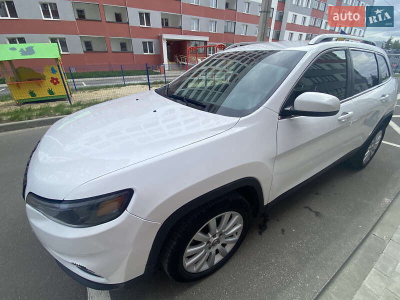 Jeep Cherokee (2019)