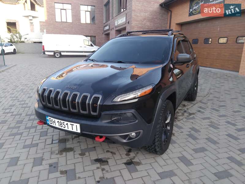 Jeep Cherokee (2015)