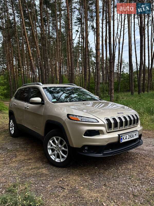 Jeep Cherokee (2014)