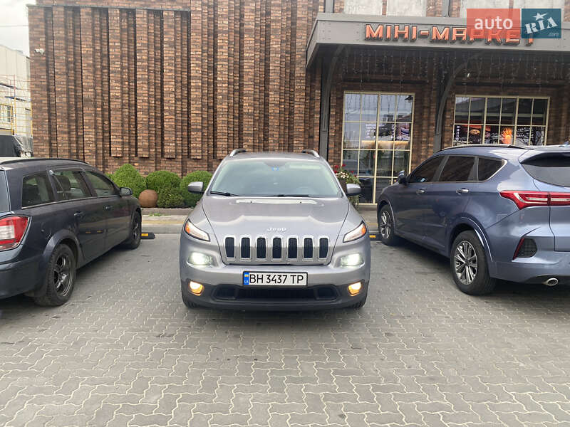 Jeep Cherokee (2017)