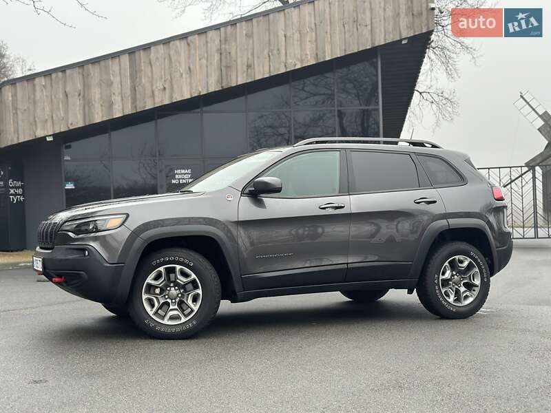 Jeep Cherokee (2018)
