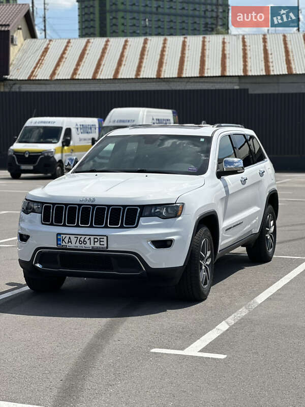 Jeep Grand cherokee (2022)