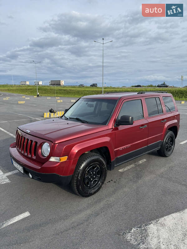 Jeep Patriot (2011)