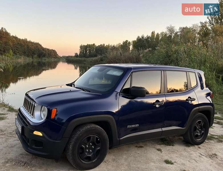 Jeep Renegade (2016)