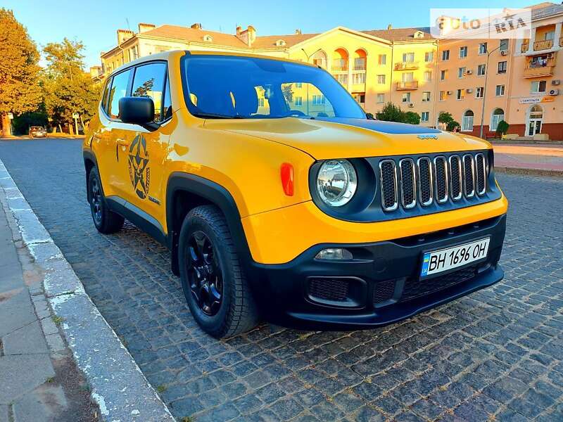 Jeep Renegade (2016)