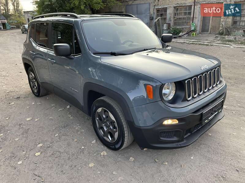 Jeep Renegade (2017)