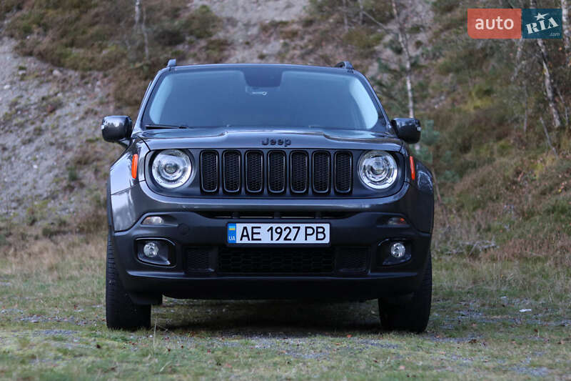 Jeep Renegade (2016)