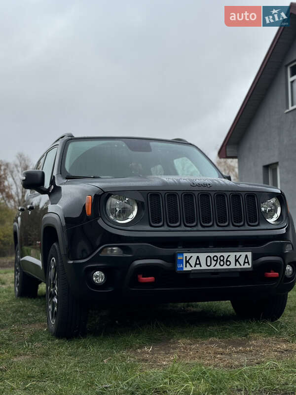 Jeep Renegade (2016)