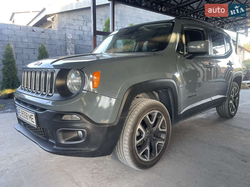 Jeep Renegade (2016)