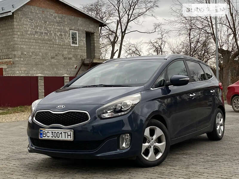 Kia Carens (2014)
