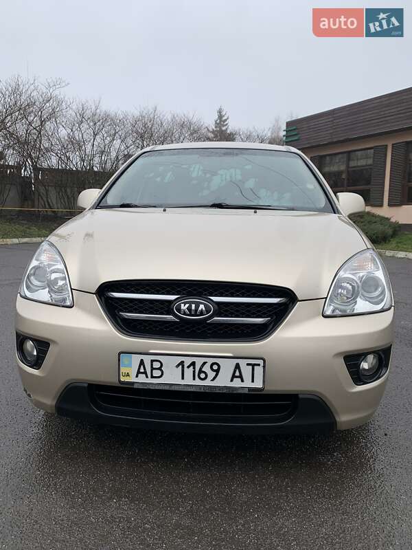 Kia Carens (2007)