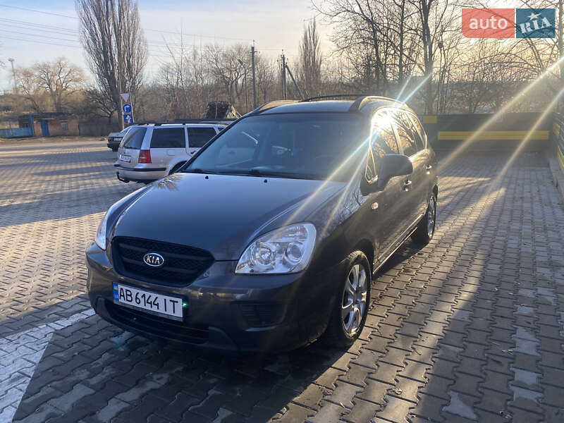 Kia Carens (2007)