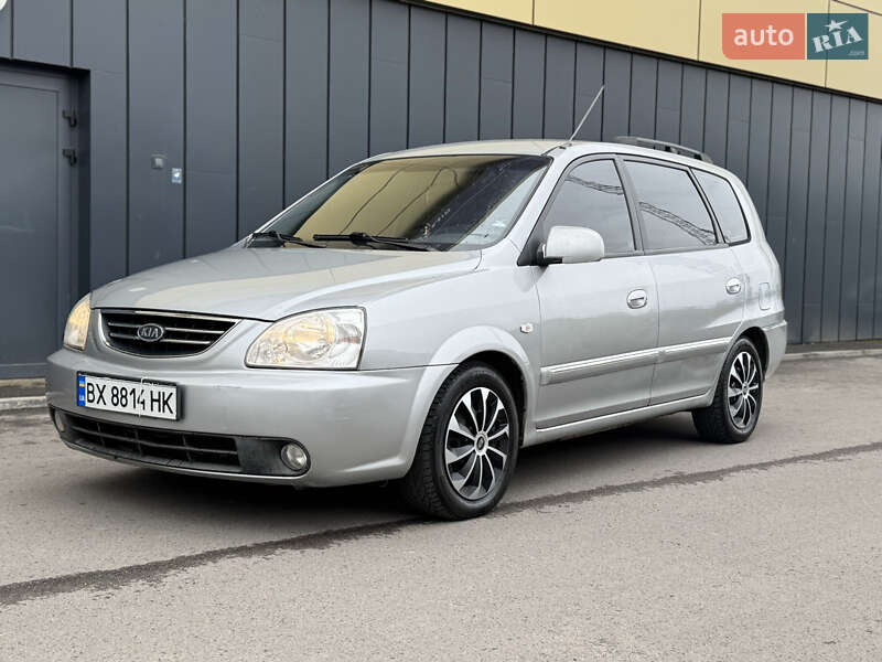 Kia Carens (2004)
