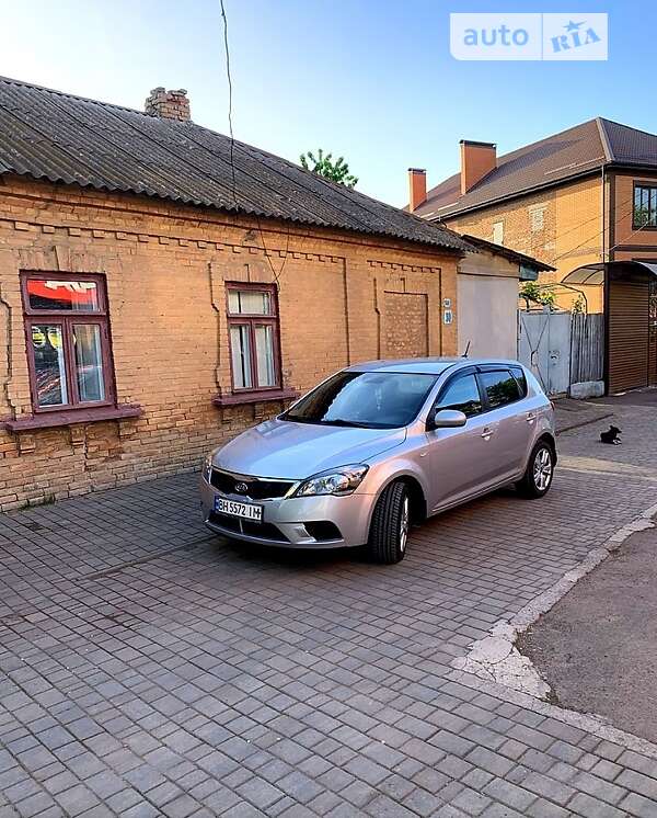 Kia Ceed (2009)