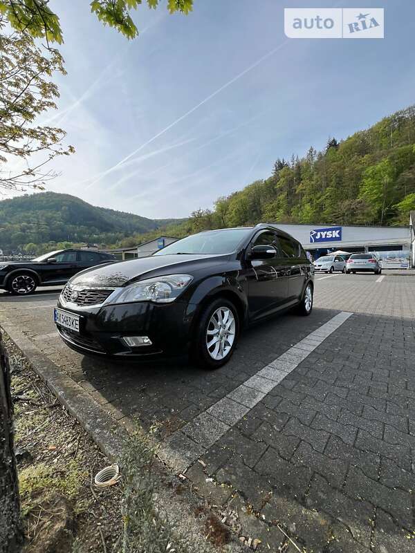 Kia Ceed (2010)