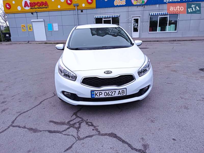 Kia Ceed (2012)