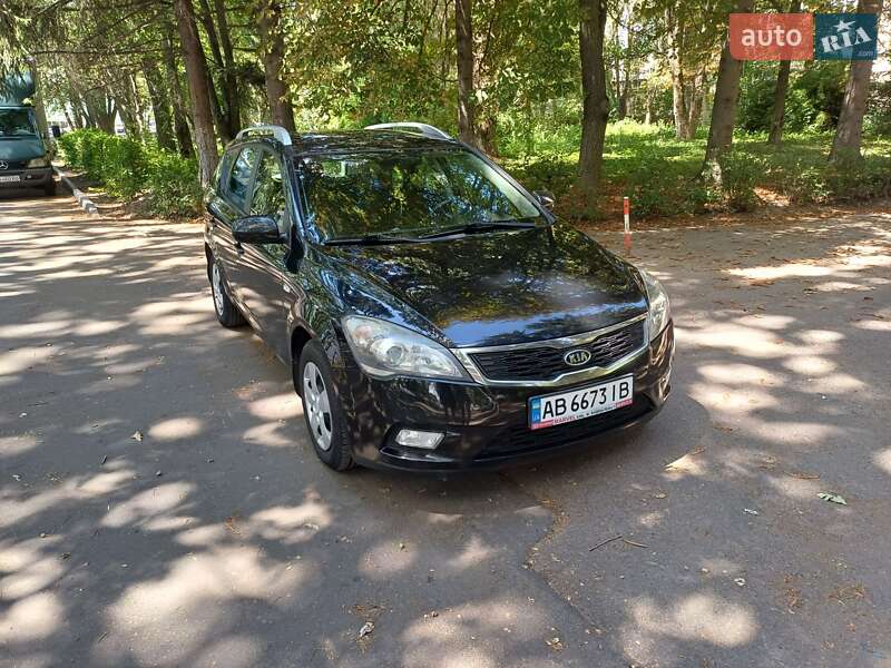 Kia Ceed (2011)
