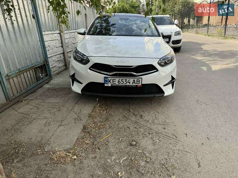 Kia Ceed (2023)