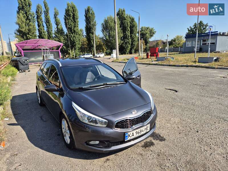 Kia Ceed (2012)