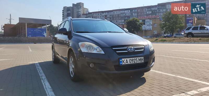 Kia Cee'd (2008)