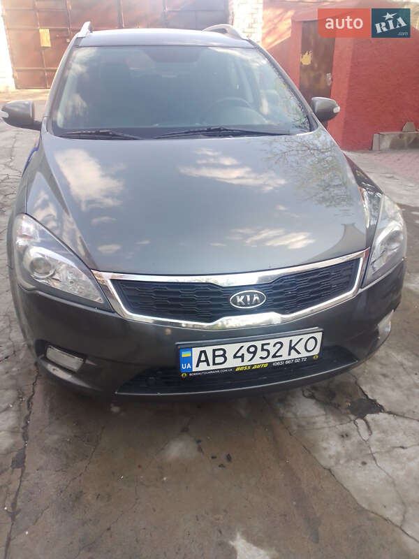 Kia Ceed (2011)