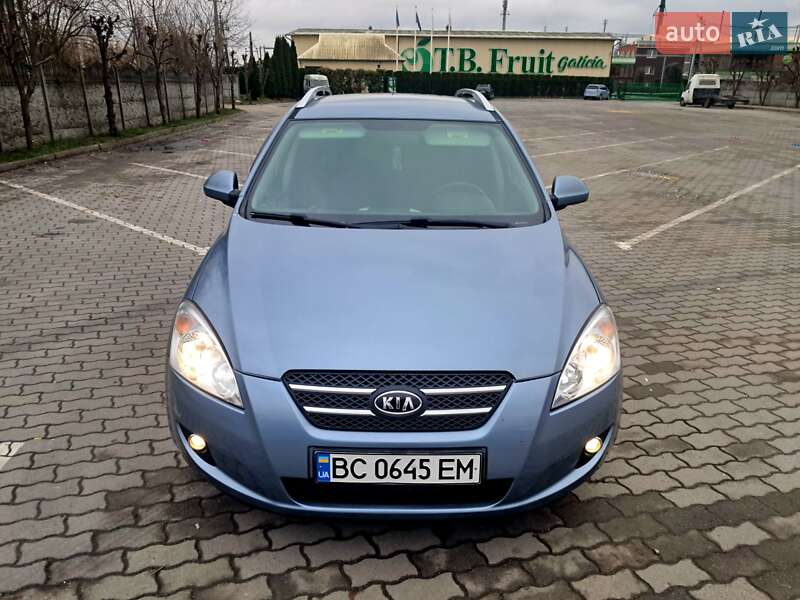 Kia Ceed (2008)