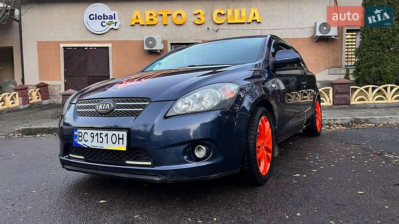 Kia Ceed (2008)