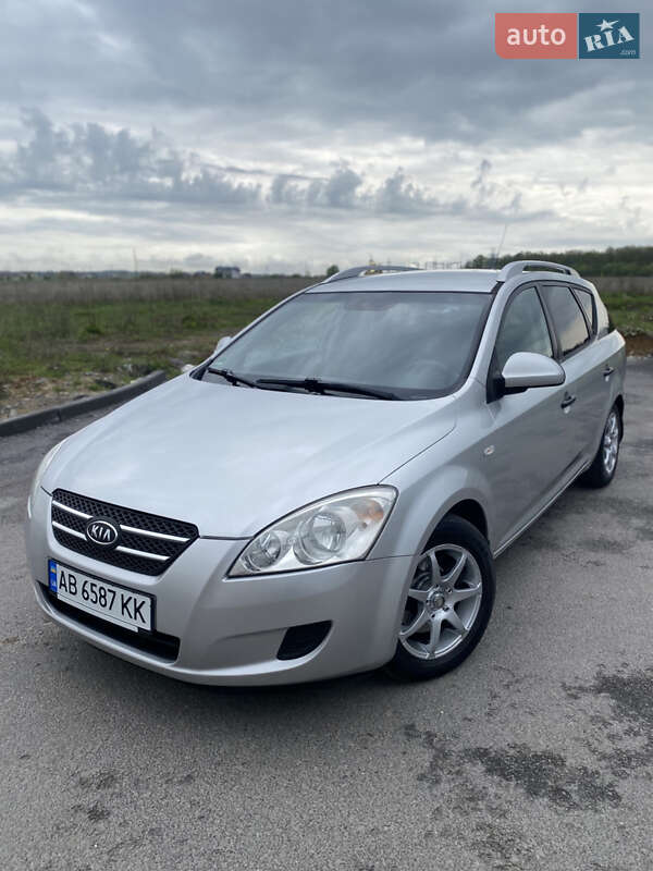 Kia Ceed (2007)