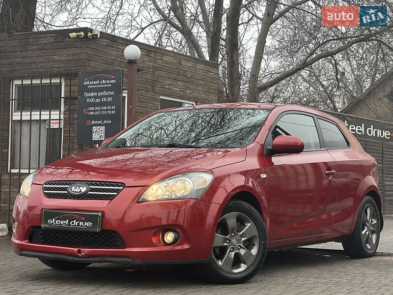 Kia Ceed (2010)