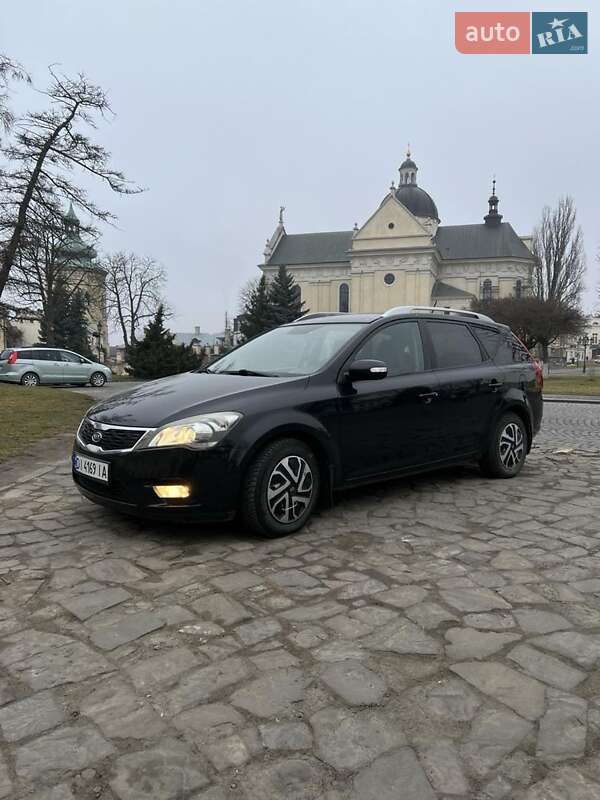 Kia Ceed (2011)
